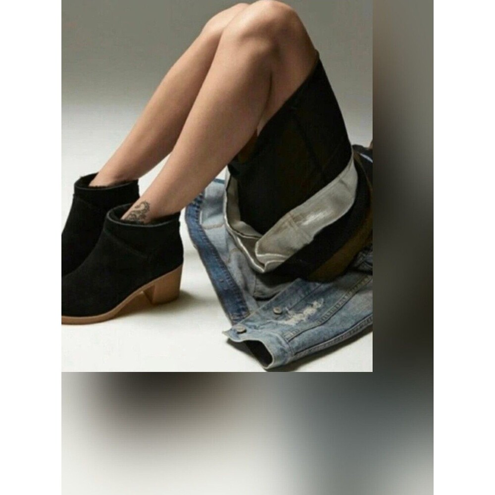 UGG Boots Women's 8.5 Black Suede Block Heel Kasen Chunky Water Resistent Winter - Picture 2 of 10